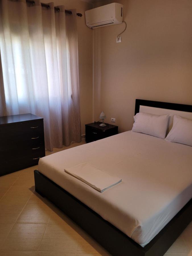 Marina Apartment Sarande Exterior photo